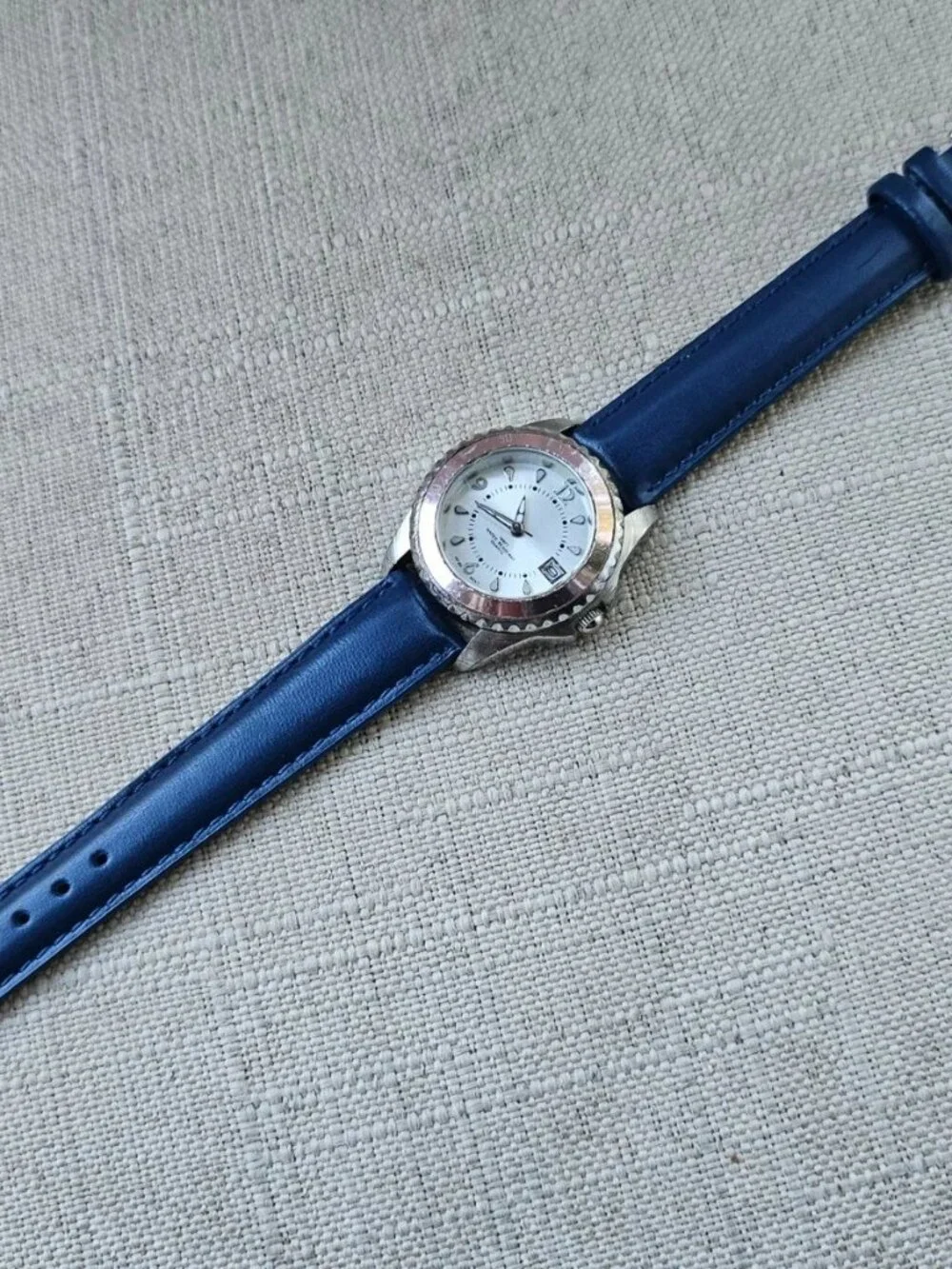 Women Wristwatch Blue Genuine Leather Strap Date Calendar Analog Quartz Watch